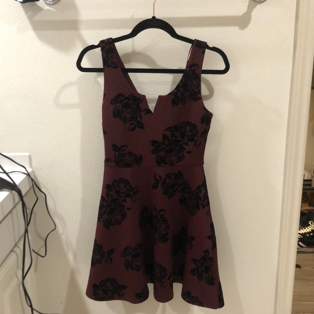 Mini Francesca Dress - Picture 3 of 4